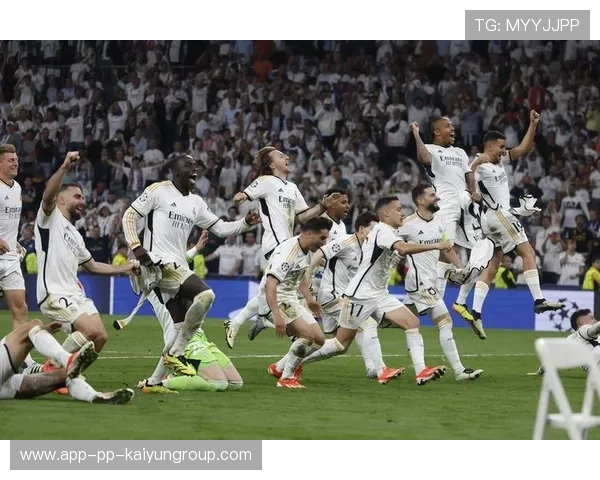 欧冠焦点战：1亿转会费球星首秀，尤文多特较量精彩，尤文欧冠次回合